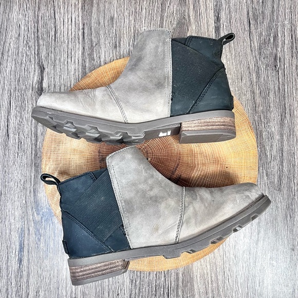 *Sorel | Emelie Leather Chelsea Boots in Taupe Size 7.5 - Picture 3 of 16